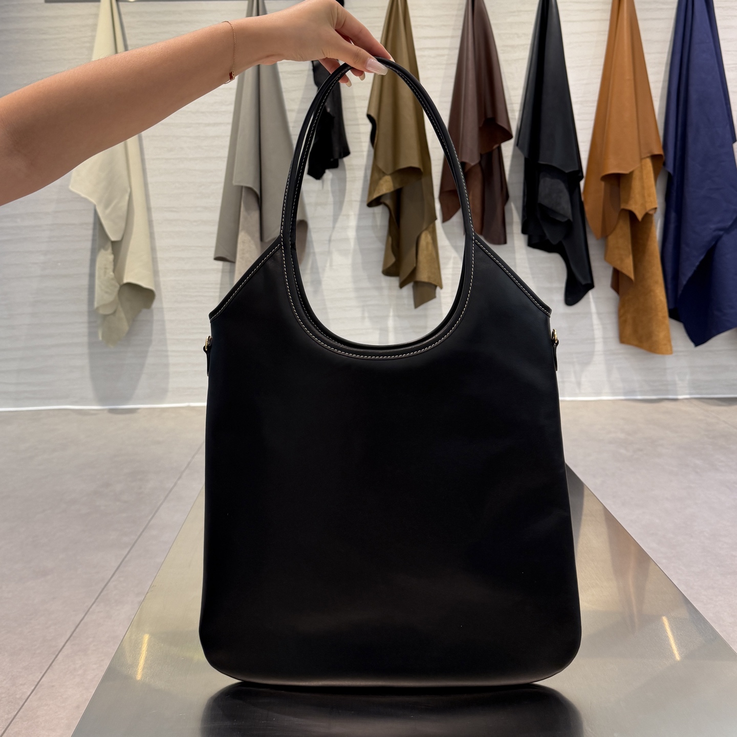 MIU MIU Женская сумка Ivy leather MIU MIU Женская сумка Ivy leather