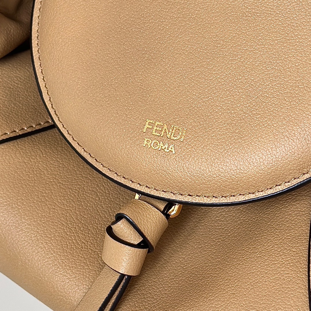 FENDI Женская сумка Spy FENDI Женская сумка Spy