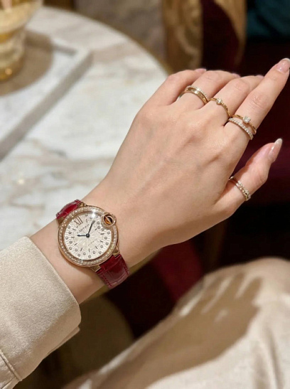 CARTIER Женские часы Ballon Bleu De Cartier 33 мм