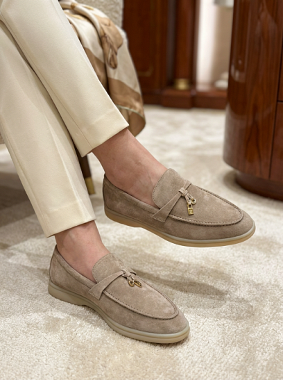 LORO PIANA Женские лоферы