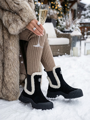 LOUIS VUITTON Женские чёрные ботинки с мехом