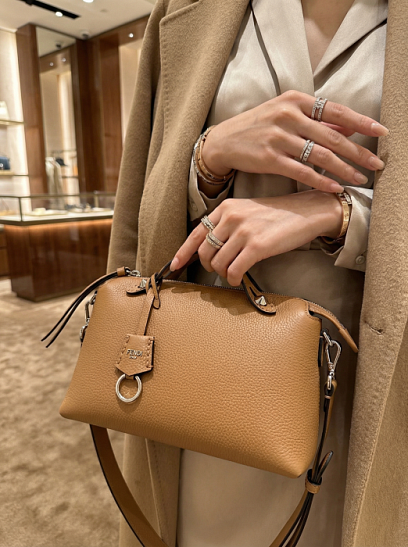 FENDI Женская сумка By The Way Selleria