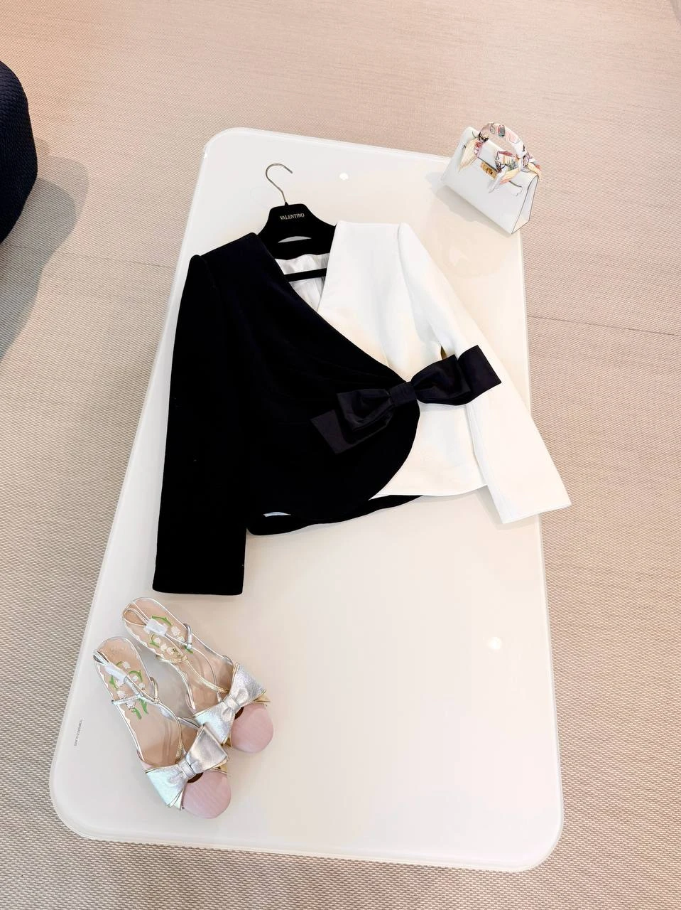 VALENTINO Женский жакет  VALENTINO Женский жакет