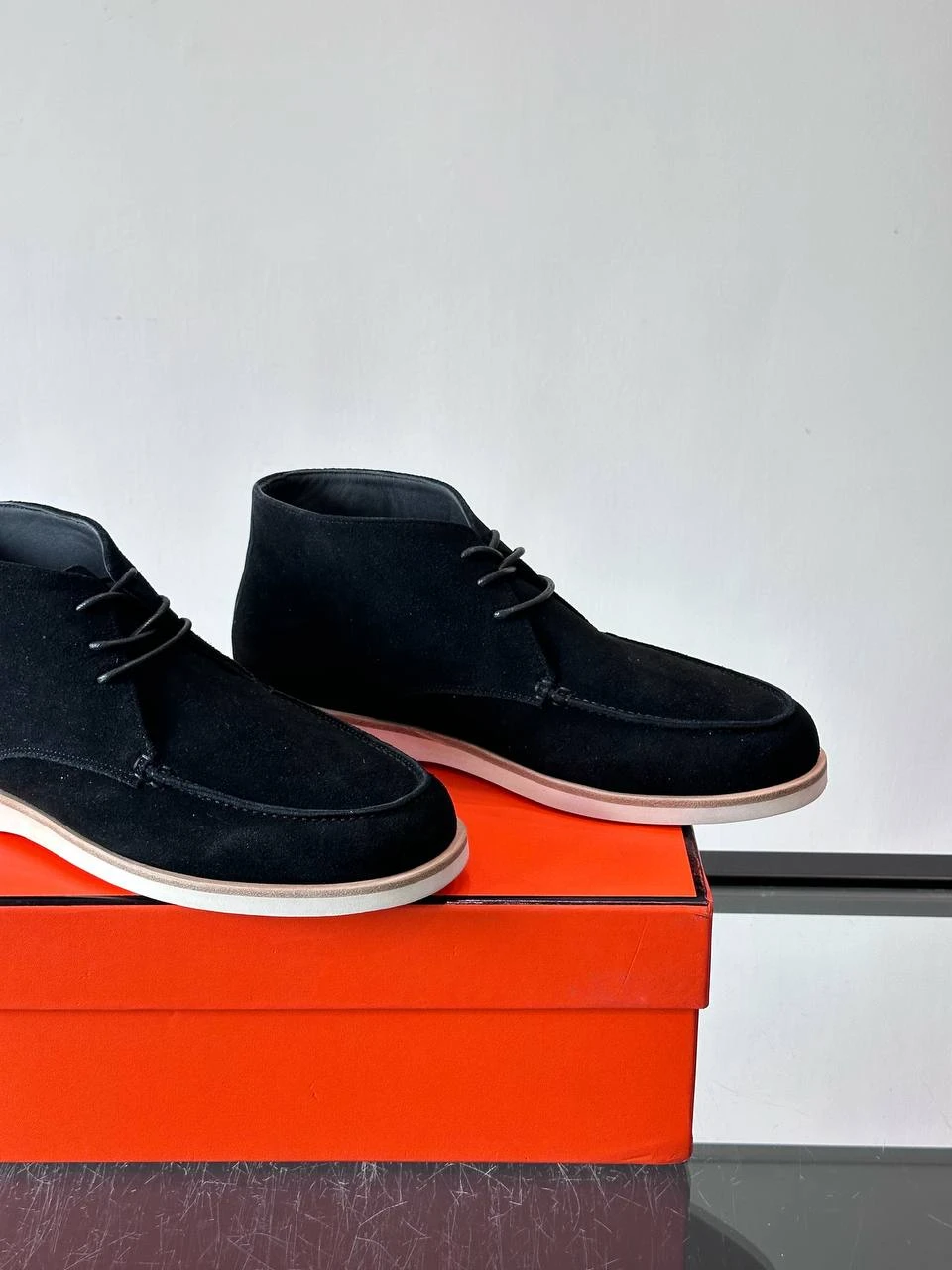 HERMES Мужские замшевые ботинки 