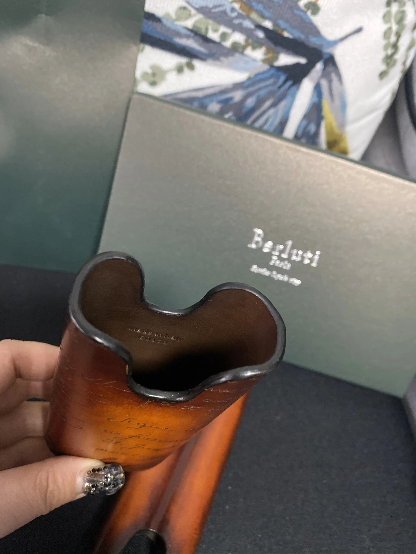 BERLUTI Кожаный футляр для сигар BERLUTI Кожаный футляр для сигар