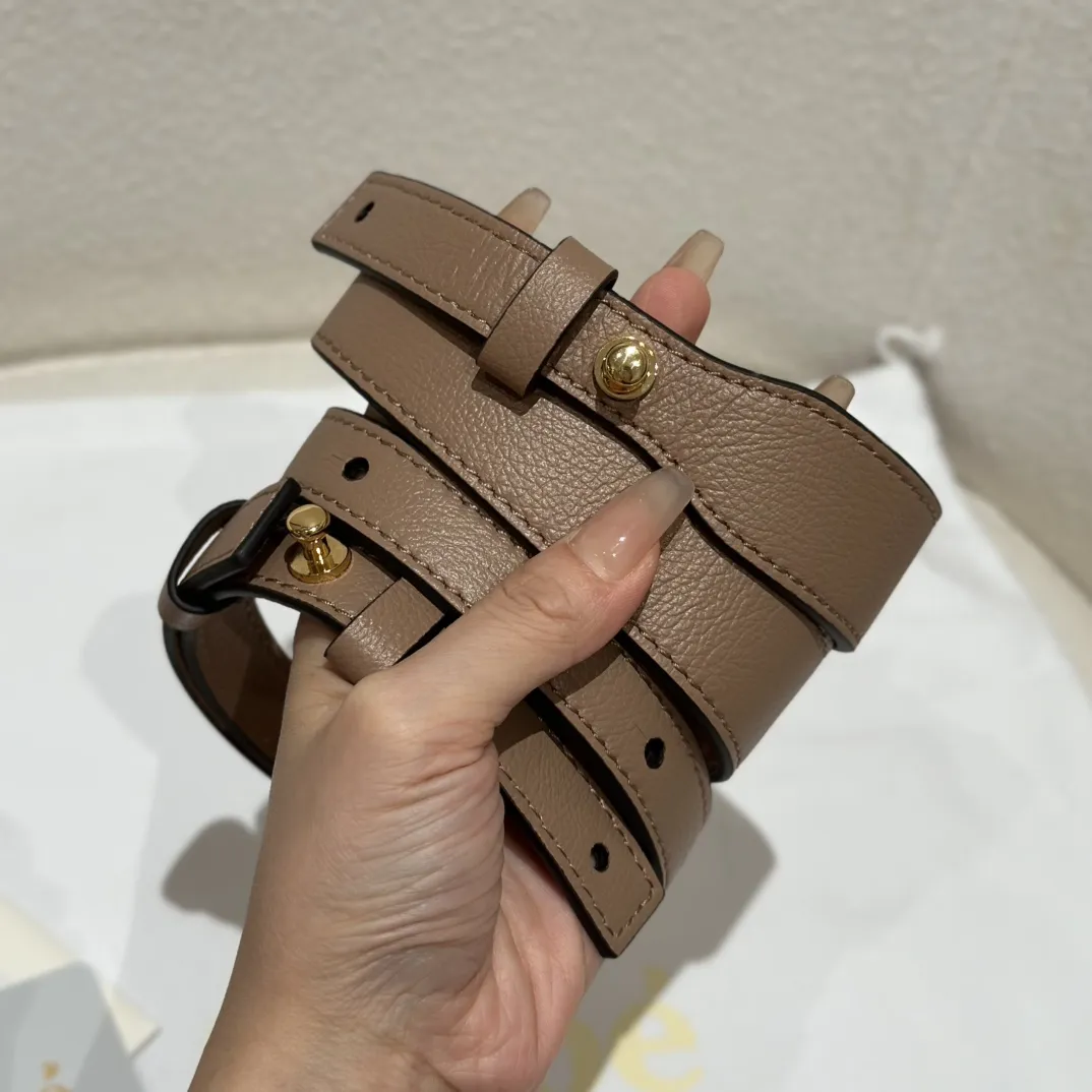 CHLOE Женская сумка Bracelet из кожи