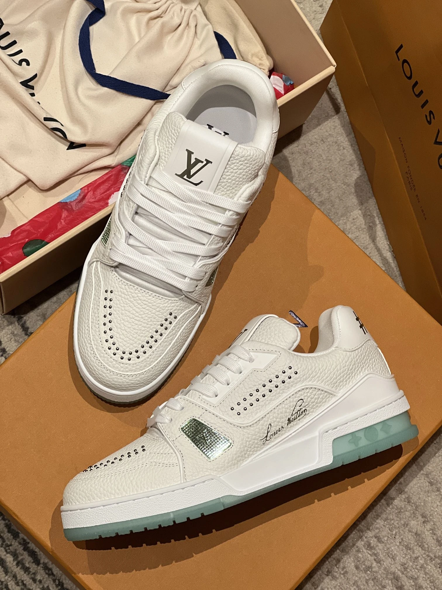 LOUIS VUITTON Кроссовки LV Trainer 24FW