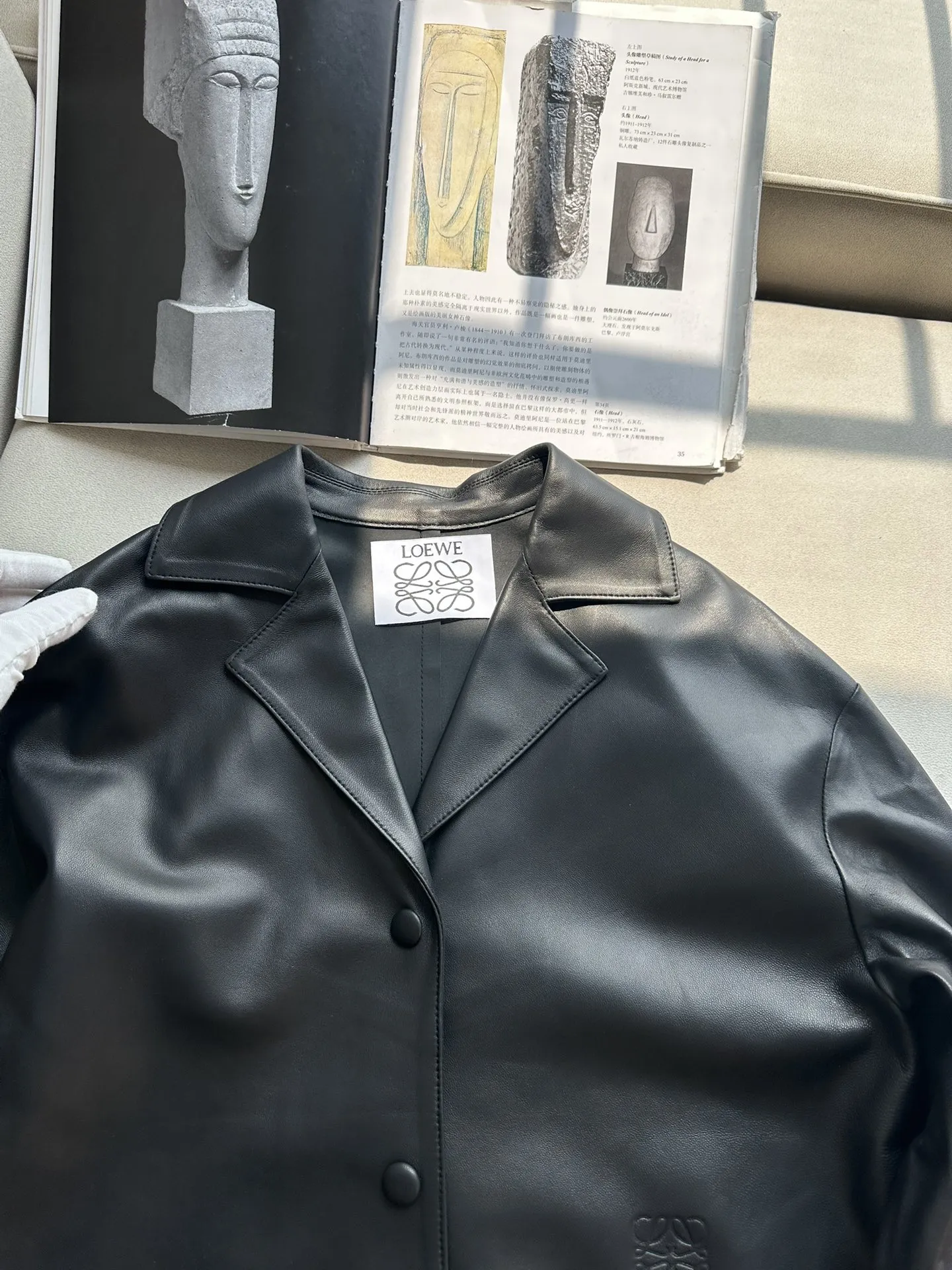 LOEWE Женская кожаная куртка