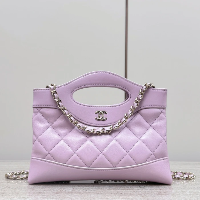 CHANEL Женская сумка 31 Mini
