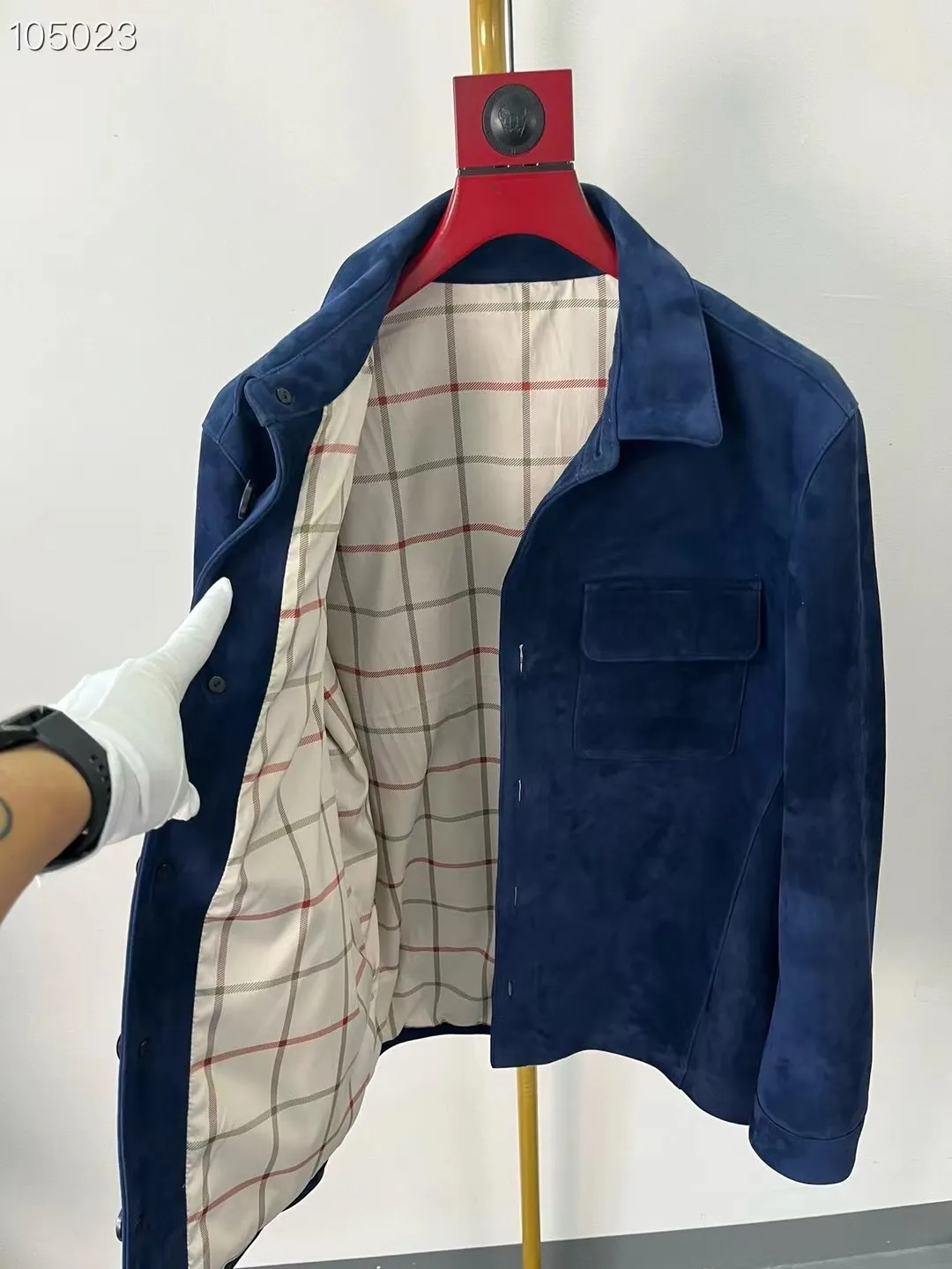 LORO PIANA Мужская куртка из замши на пуговицах с воротником