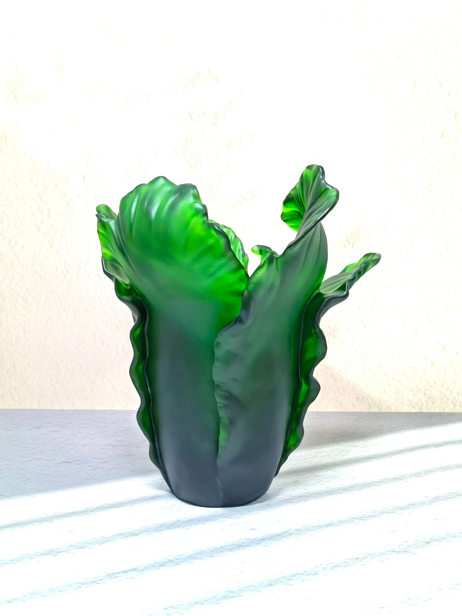 DAUM Ваза Coral Tulip