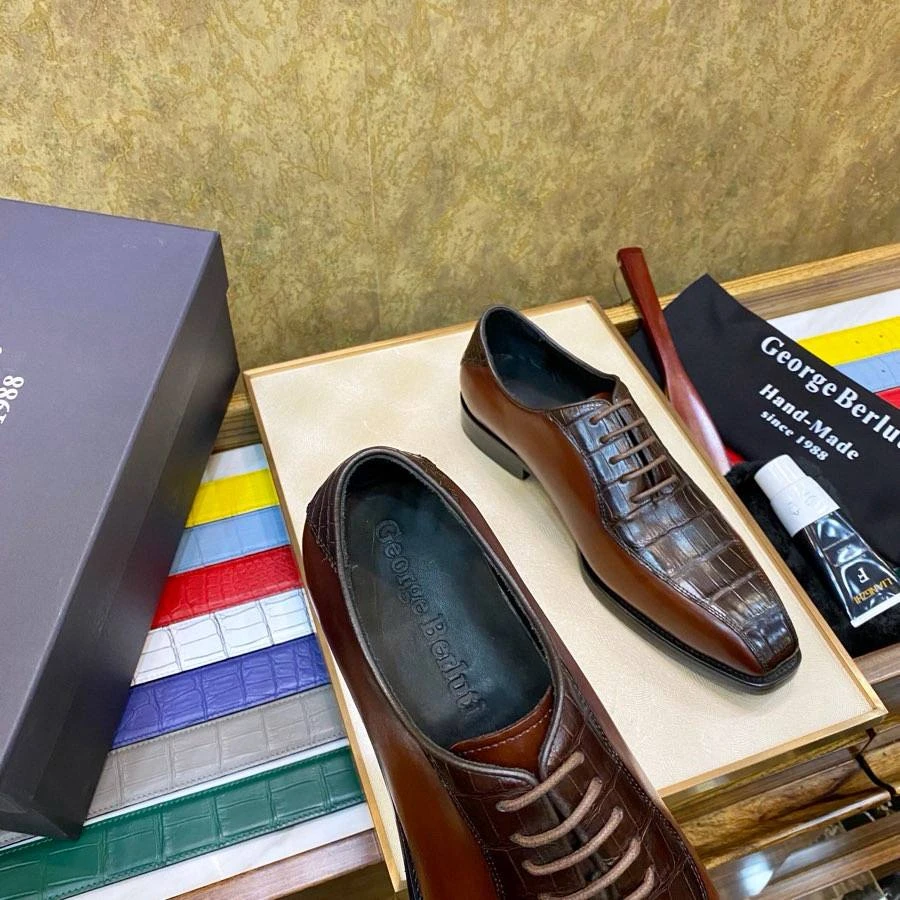 BERLUTI Мужские туфли из кожи крокодила тёмно-коричневые BERLUTI Мужские туфли из кожи крокодила тёмно-коричневые