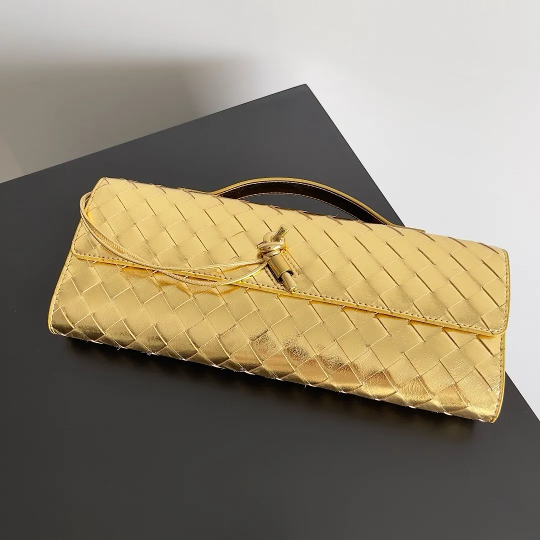 BOTTEGA VENETA Женский клатч Andiamo BOTTEGA VENETA Женский клатч Andiamo