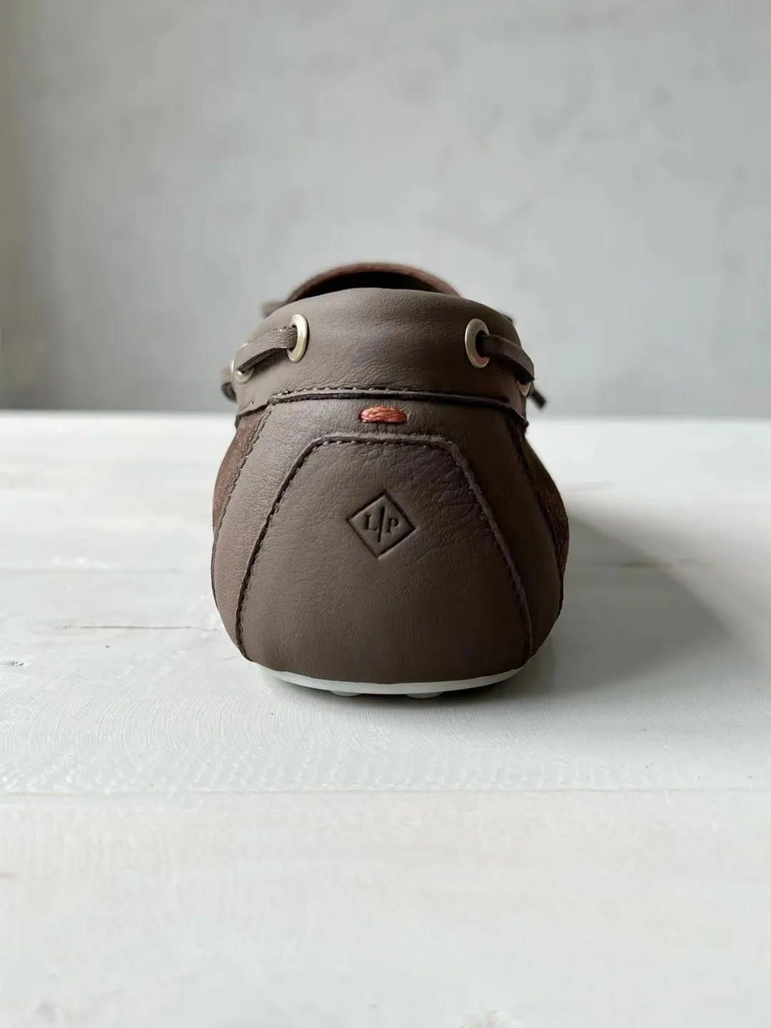 LORO PIANA Мужские мокасины с точечной подошвой