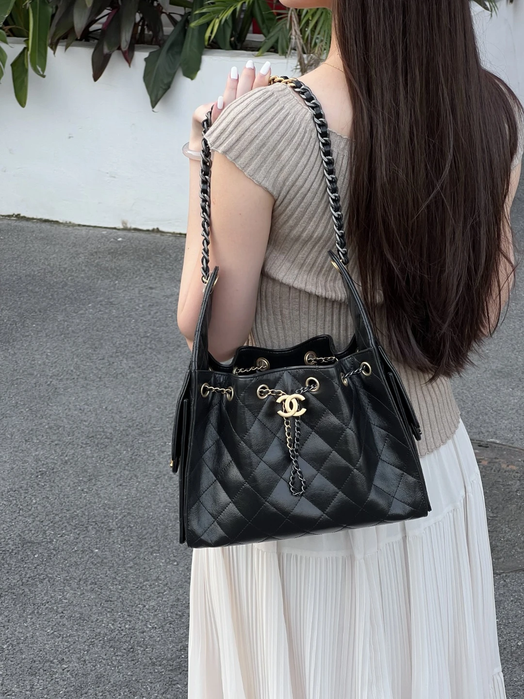 CHANEL Женская сумка Hobo 25С