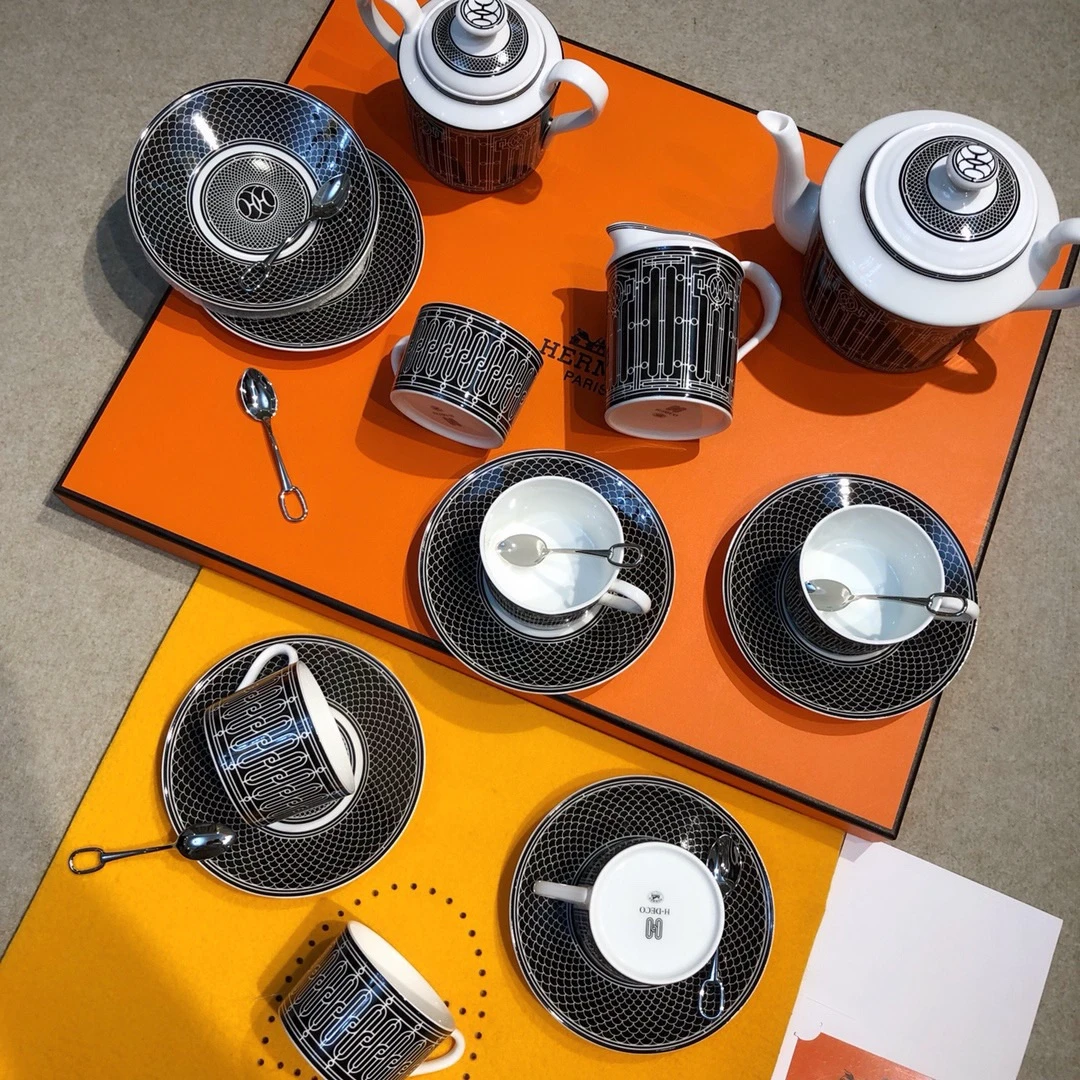 HERMES Чайный сервиз на 6 персон H Deco HERMES Чайный сервиз на 6 персон H Deco