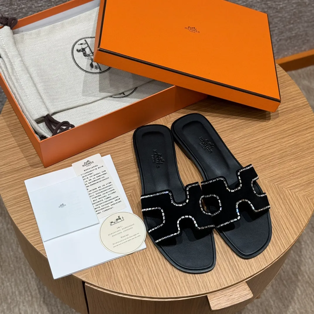 HERMES Женские сандалии Oran с стразами 