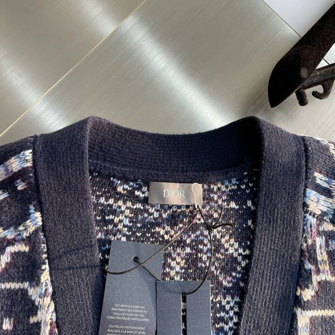 CHRISTIAN DIOR Мужской кардиган CHRISTIAN DIOR Мужской кардиган