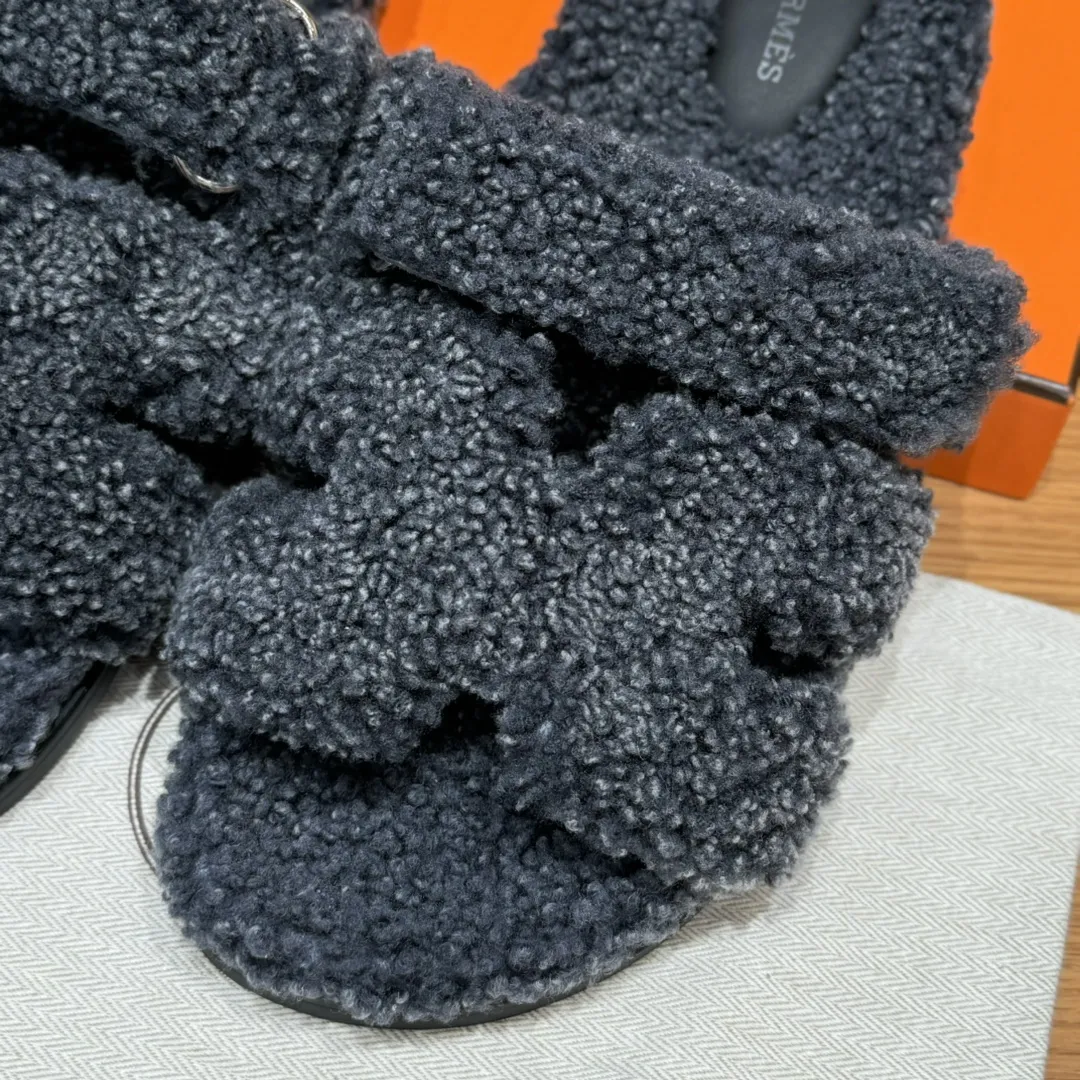 HERMES Мужские сандалии Chypre из шерсти