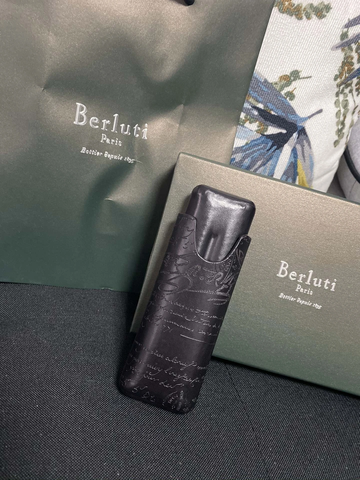BERLUTI Кожаный футляр для сигар