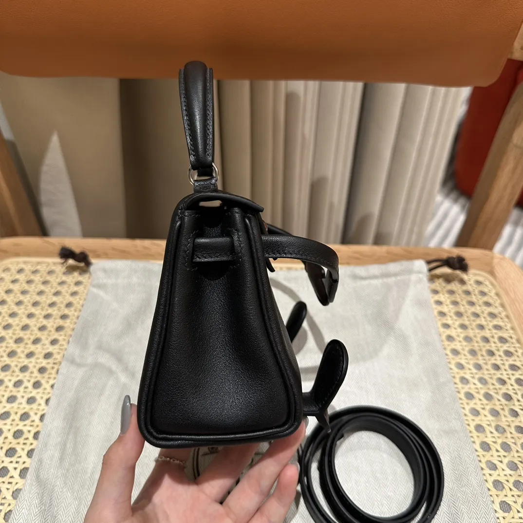 Hermes Женская сумка Kelly Doll 16 см Epsom Hermes Женская сумка Kelly Doll 16 см Epsom