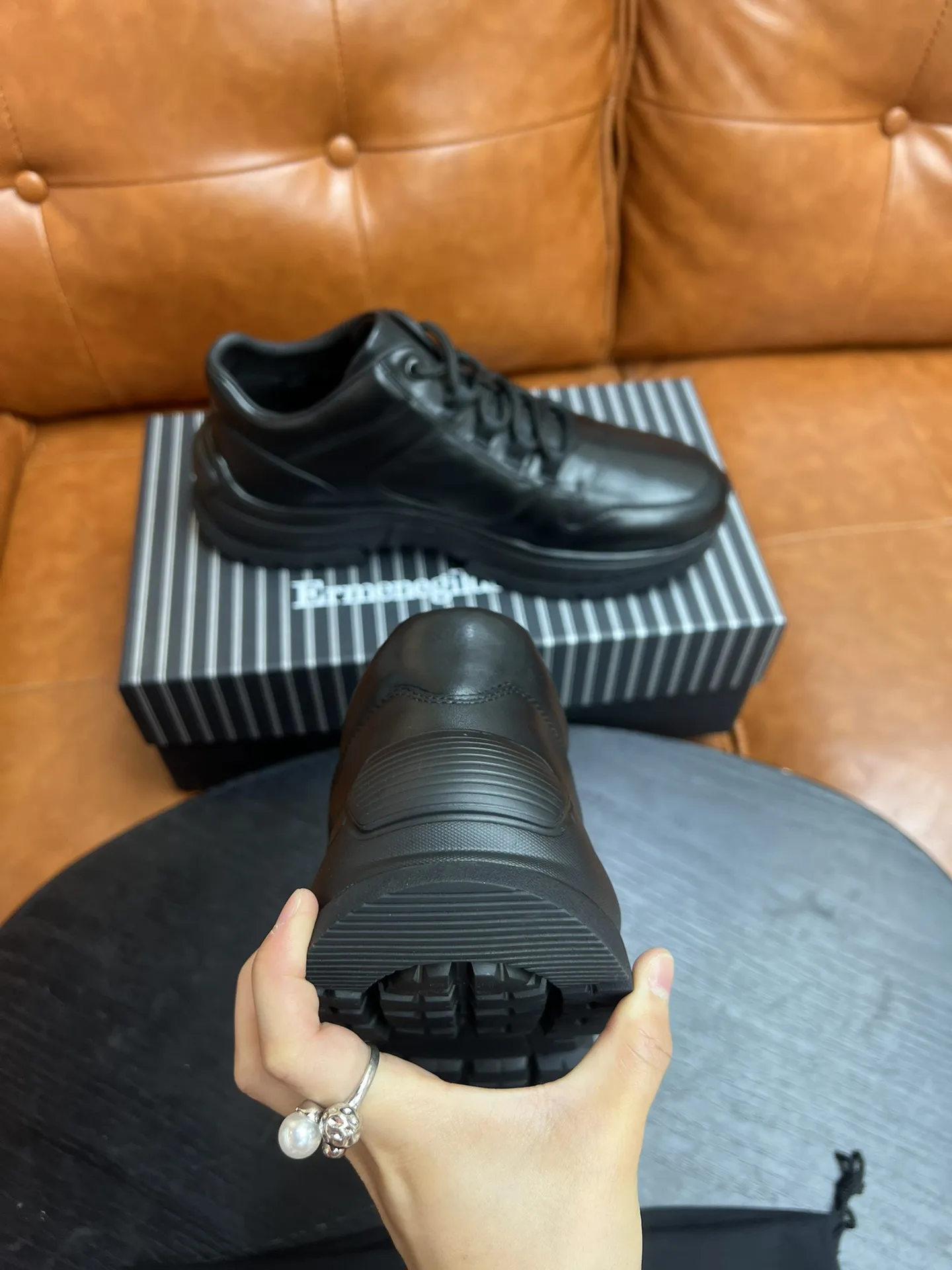 ERMENEGILDO ZEGNA Мужские кроссовки из телячьей кожи ERMENEGILDO ZEGNA Мужские кроссовки из телячьей кожи