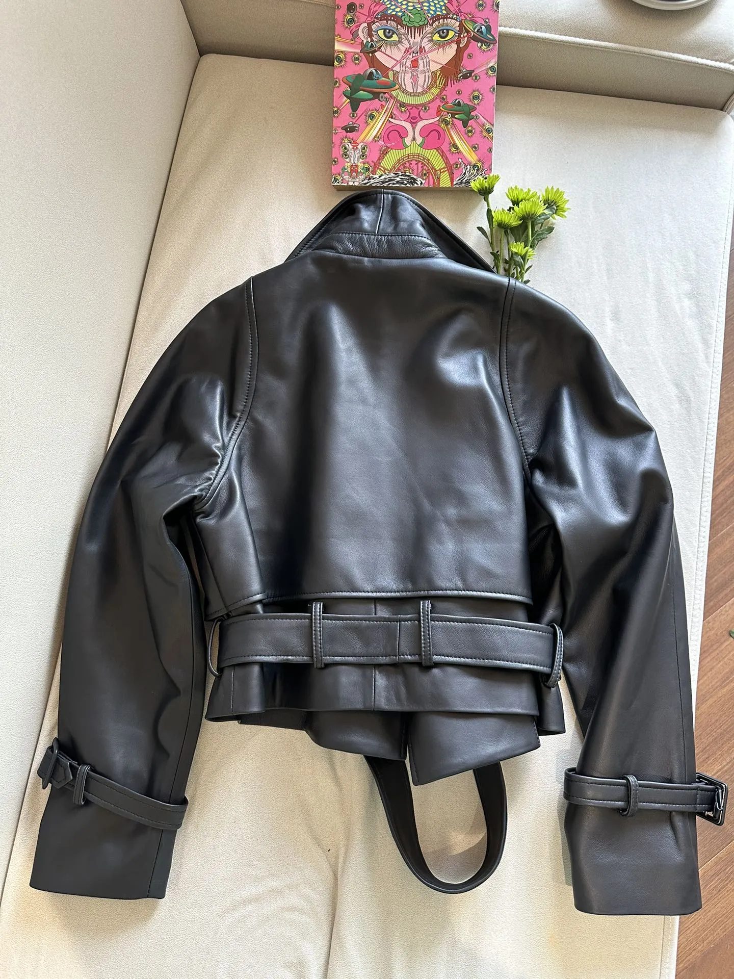 SAINT LAURENT Женская кожаная куртка из овчины с асимметричной застёжкой SAINT LAURENT Женская кожаная куртка из овчины с асимметричной застёжкой