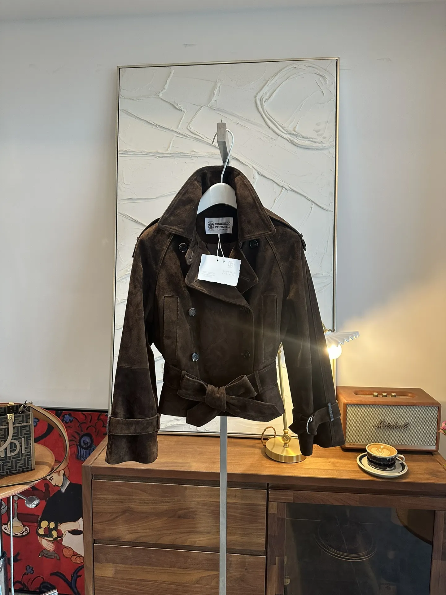 BRUNELLO CUCINELLI Женская куртка из замши с акцентом на талии