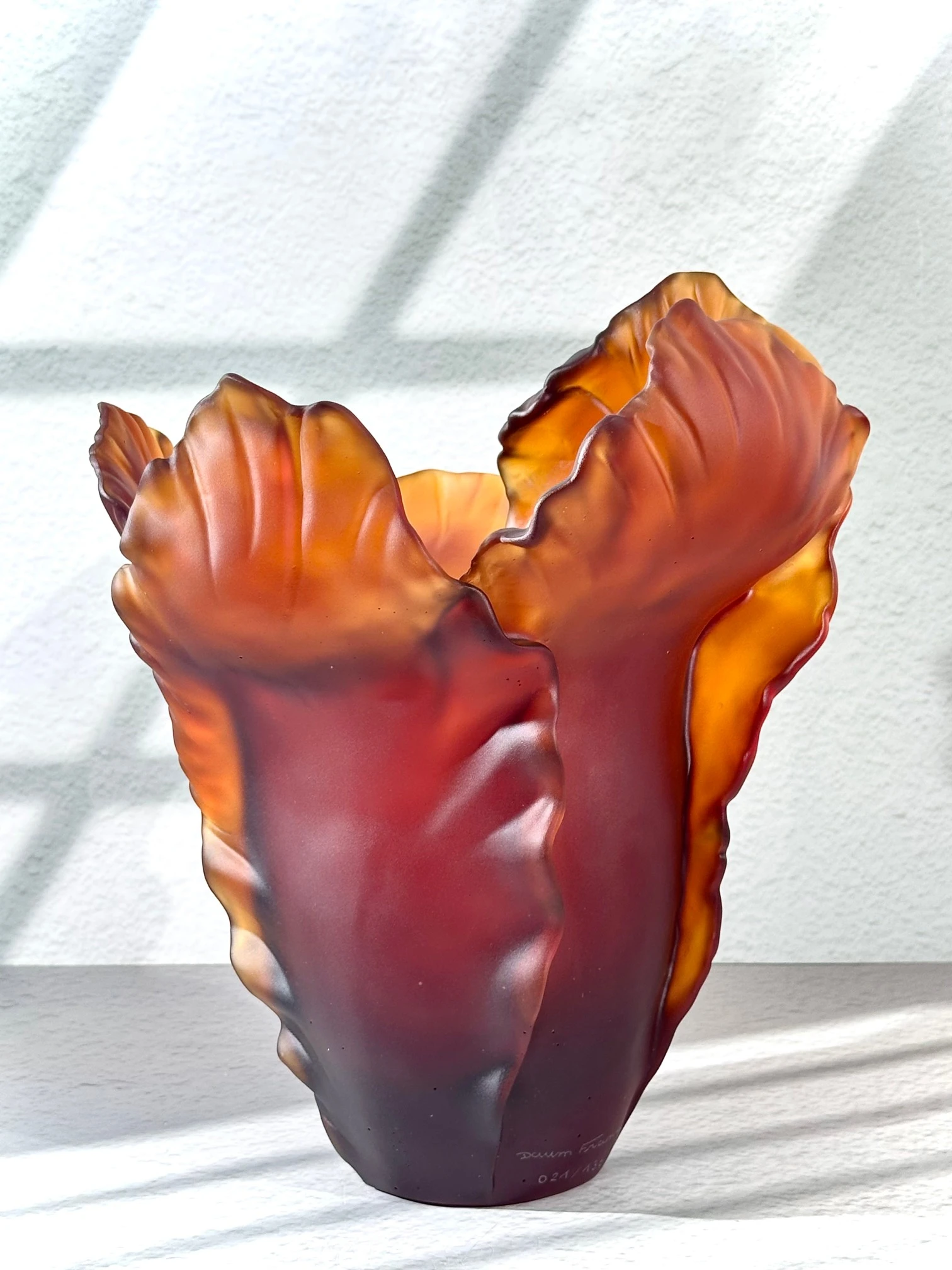 DAUM Ваза Coral Tulip