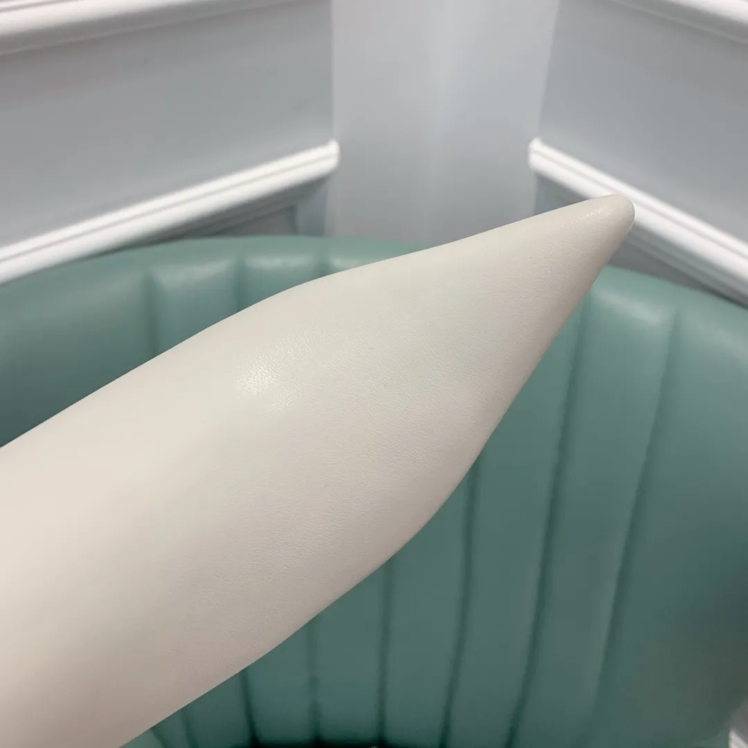 THE ROW Женские сапоги из кожи ягненка THE ROW Женские сапоги из кожи ягненка