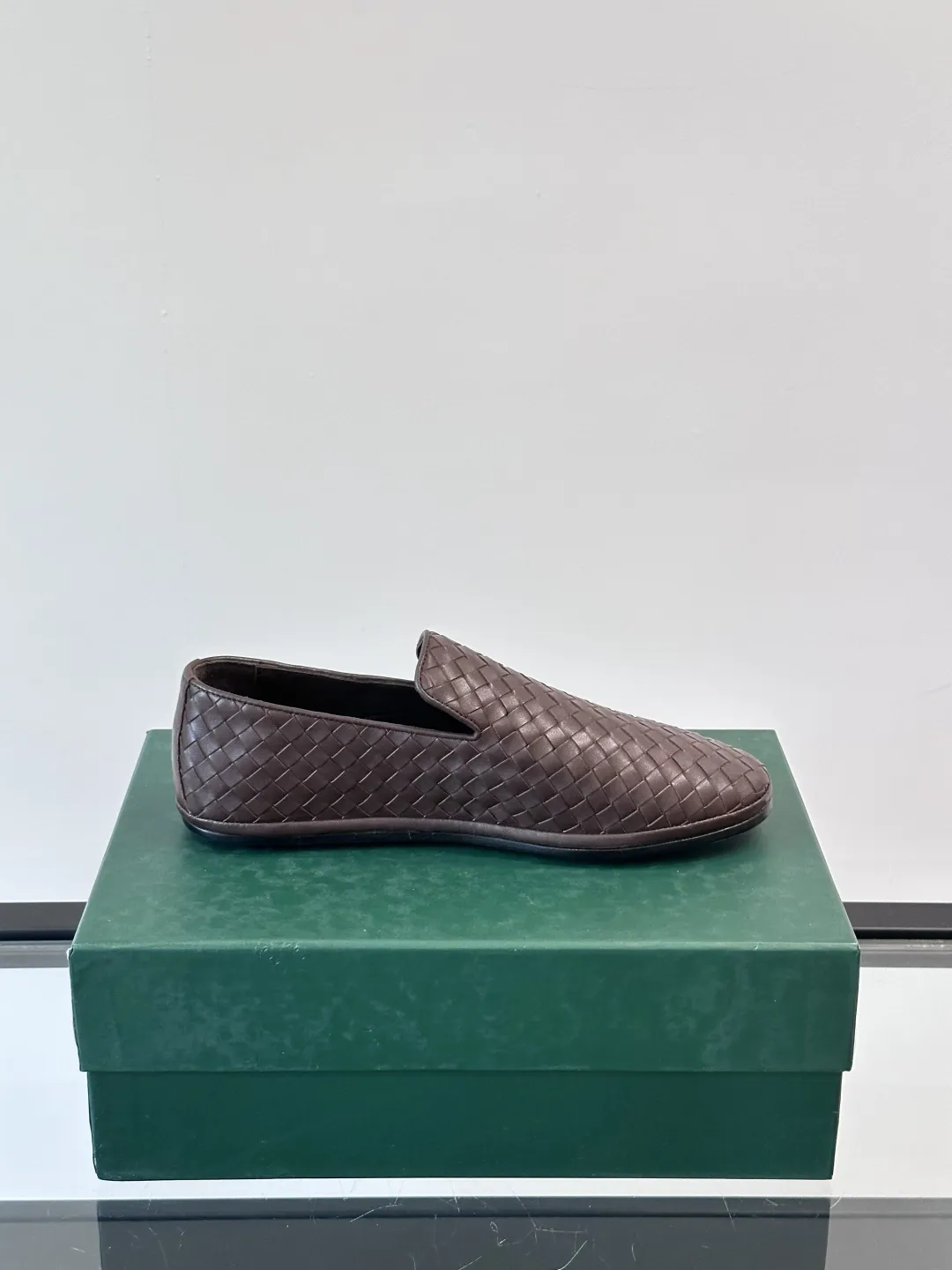 BOTTEGA VENETA Мужские мокасины из телячьей кожи BOTTEGA VENETA Мужские мокасины из телячьей кожи