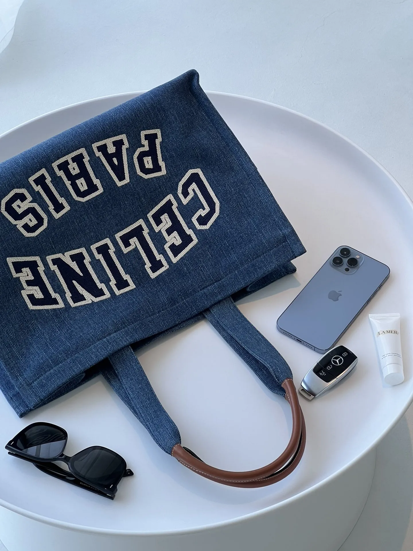 CELINE Женская сумка-тоут из денима CELINE Женская сумка-тоут из денима