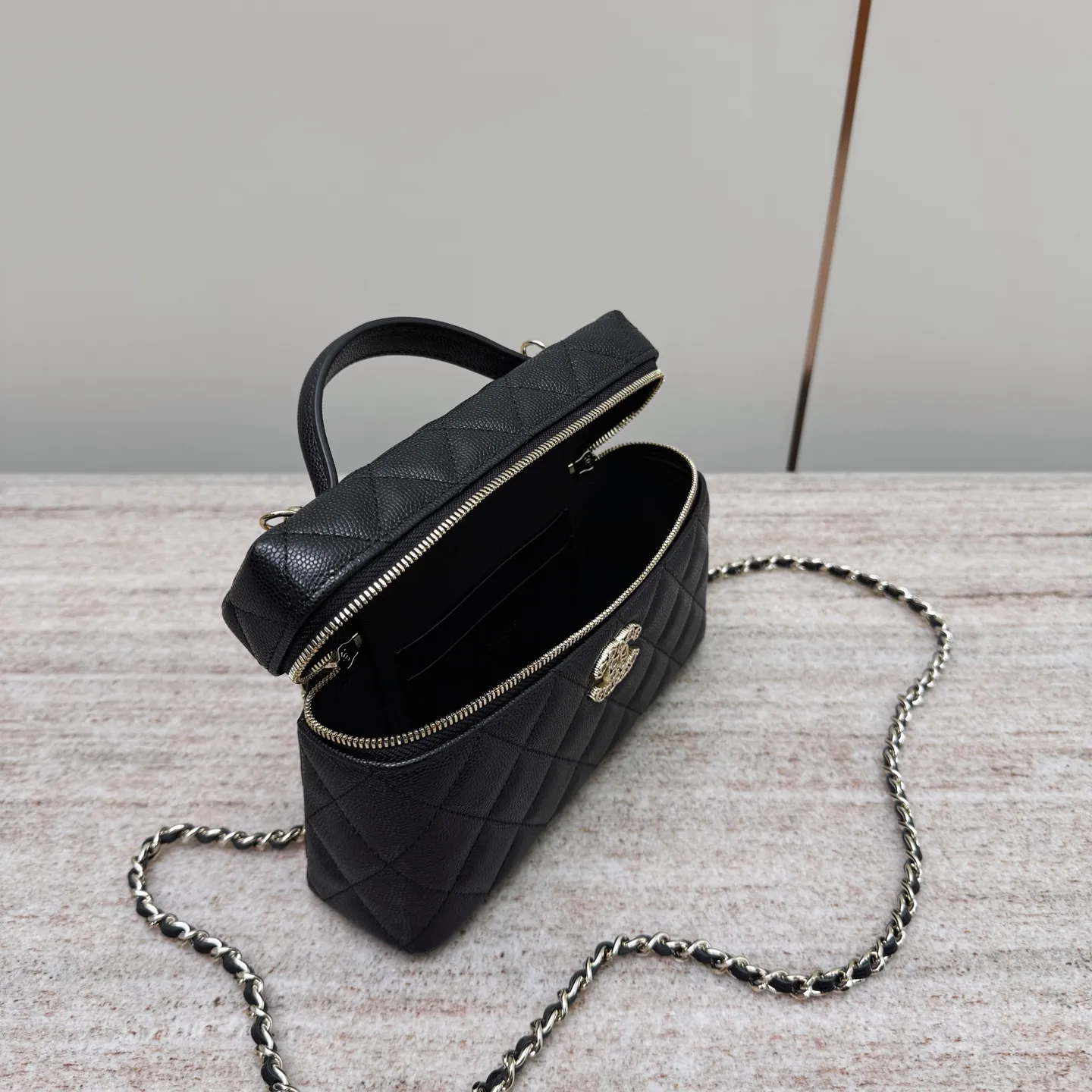 CHANEL Женская сумка 25С 