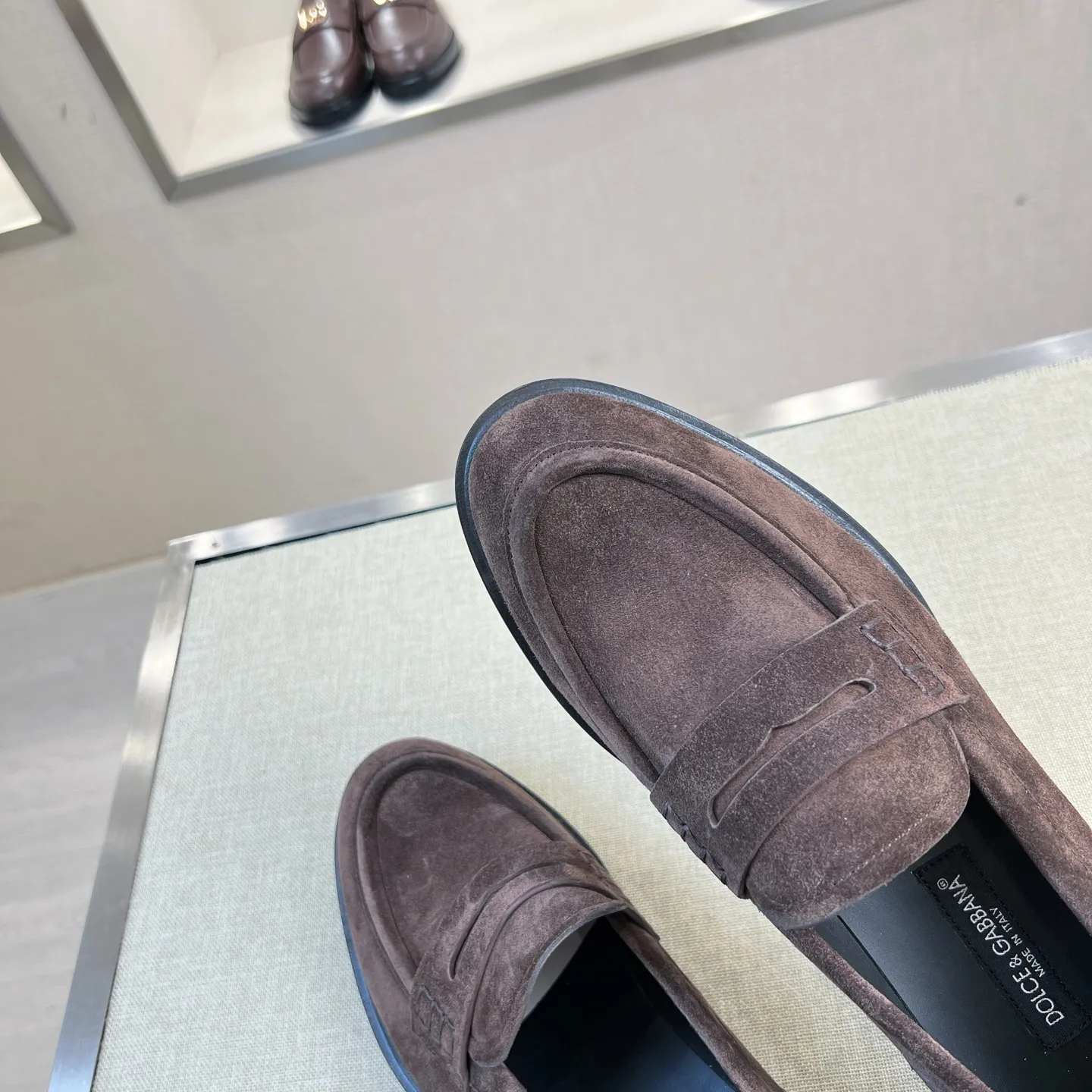 DOLCE & GABBANA Мужские лоферы коровья кожа