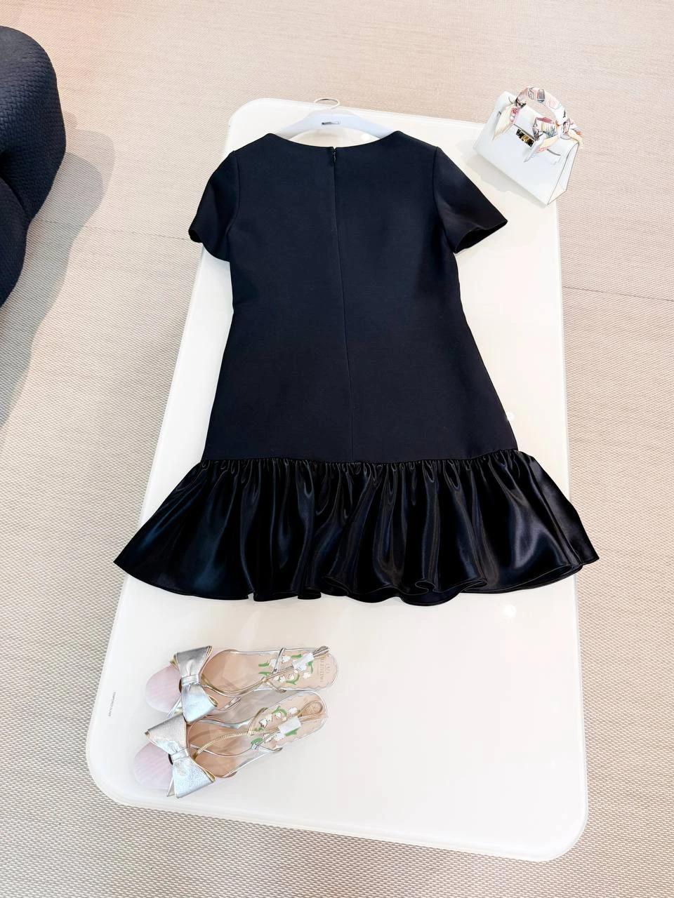 VALENTINO Женское шёлковое платье  VALENTINO Женское шёлковое платье