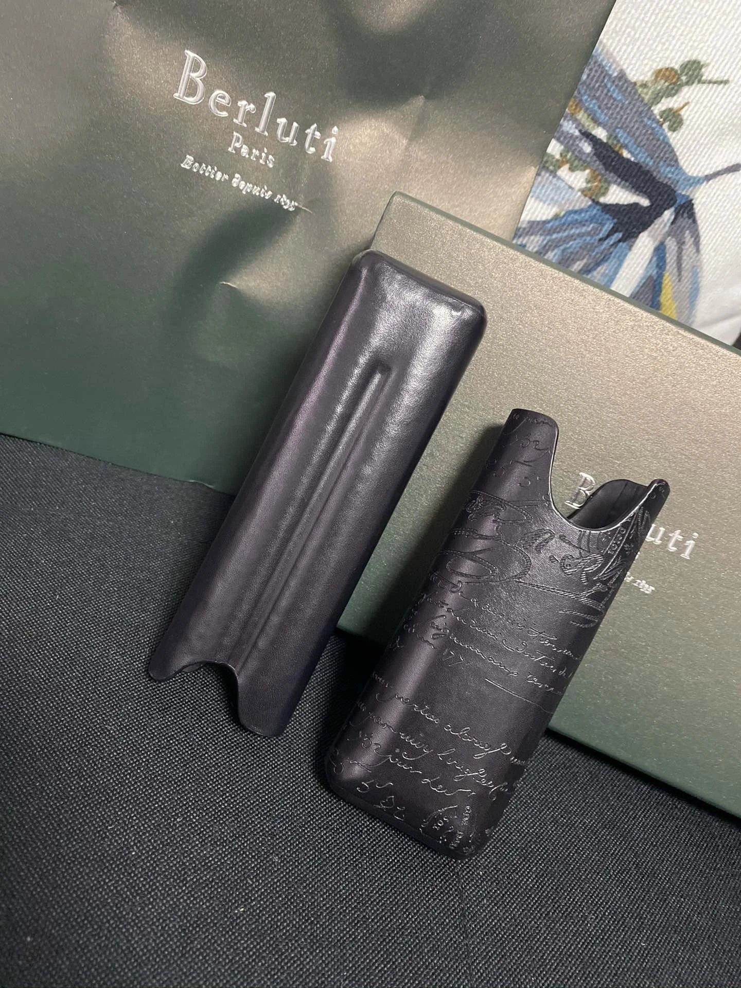 BERLUTI Кожаный футляр для сигар