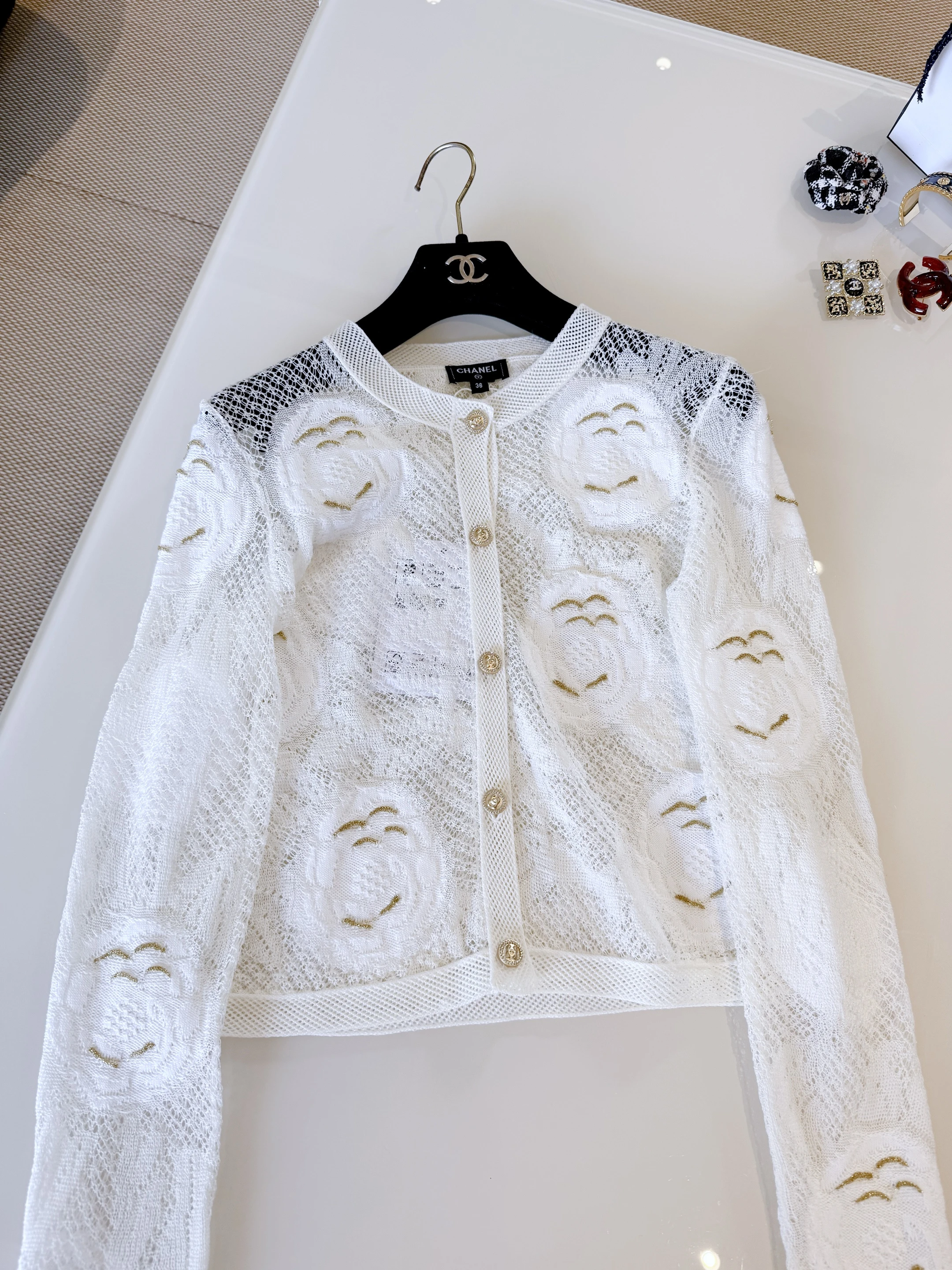 CHANEL Женский кардиган CHANEL Женский кардиган