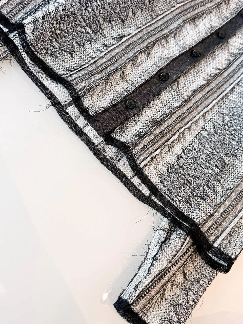 CHRISTIAN DIOR Женский кардиган CHRISTIAN DIOR Женский кардиган