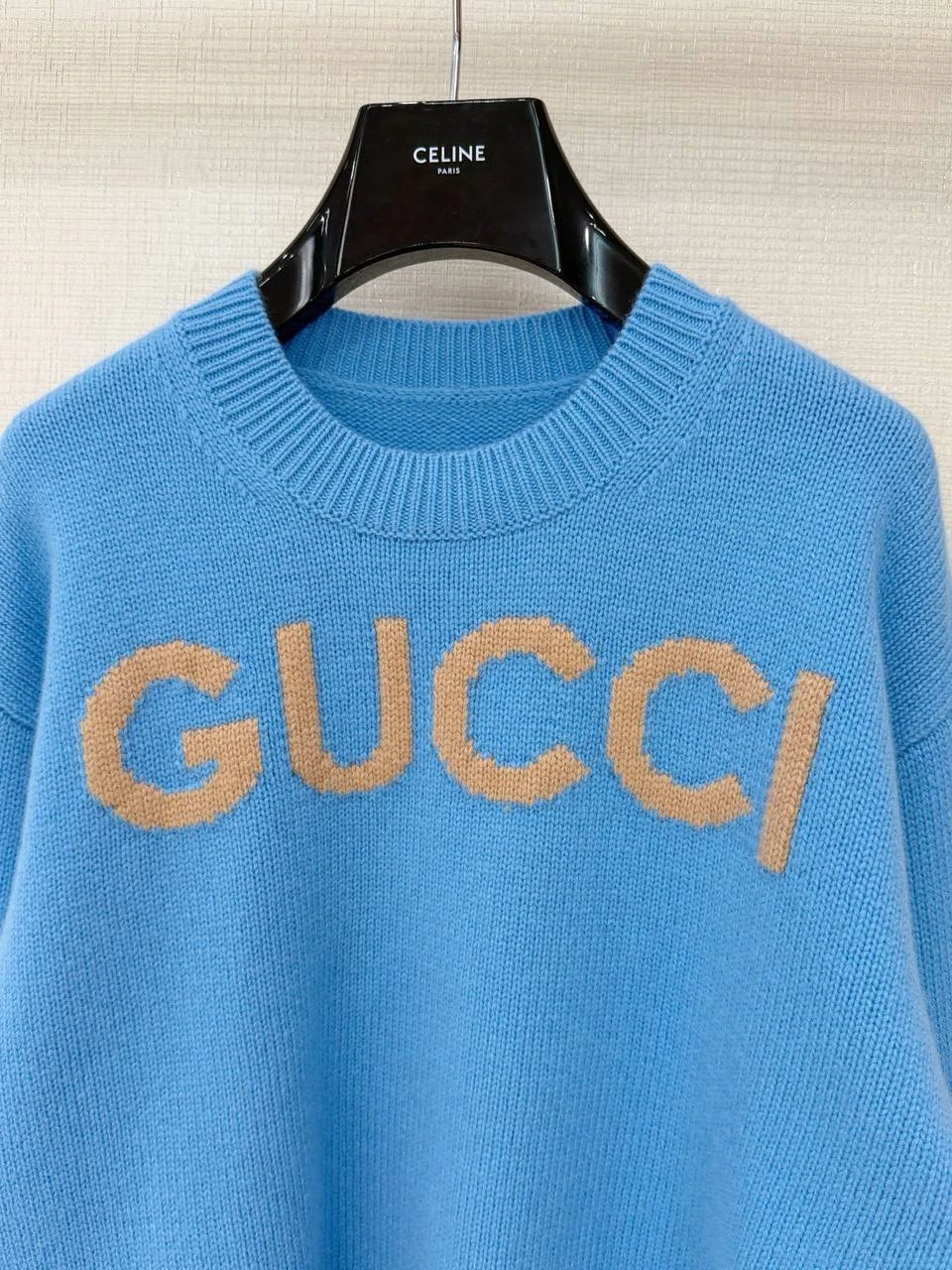 GUCCI Женский свитер GUCCI Женский свитер