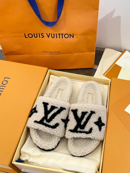 LOUIS VUITTON Женские тапки Donkey