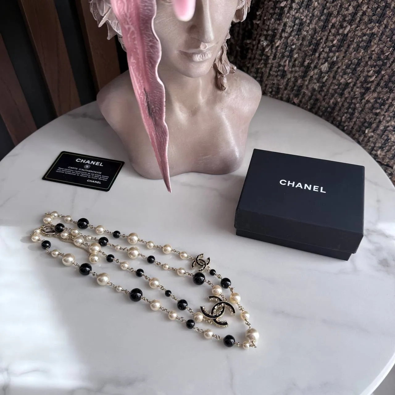 CHANEL Женское длинное колье CHANEL Женское длинное колье