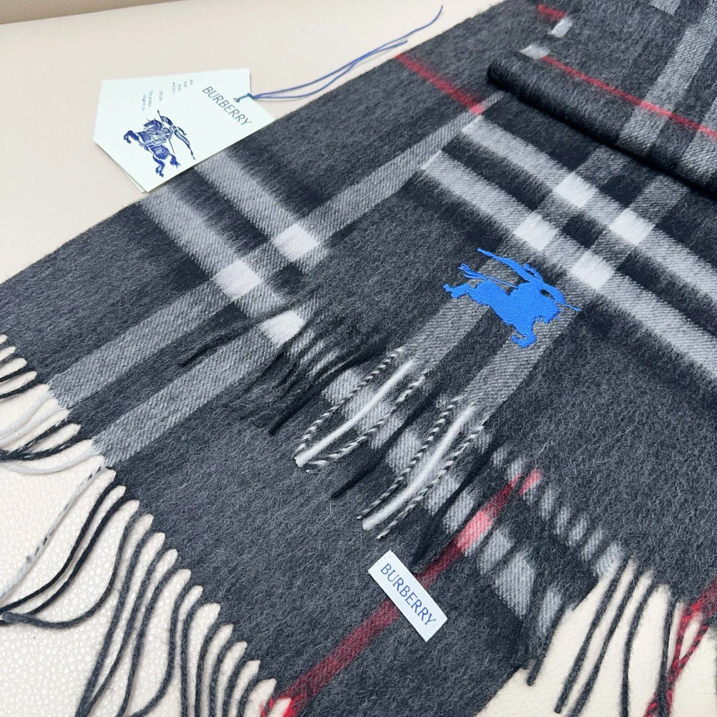 BURBERRY Мужской шарф из овечьей шерсти BURBERRY Мужской шарф из овечьей шерсти