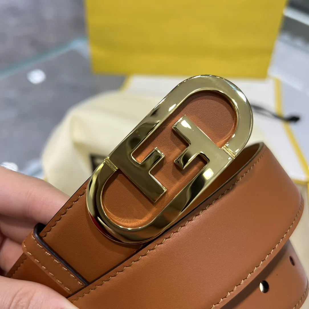 FENDI Женский ремень с пряжкой FF ширина 3 см