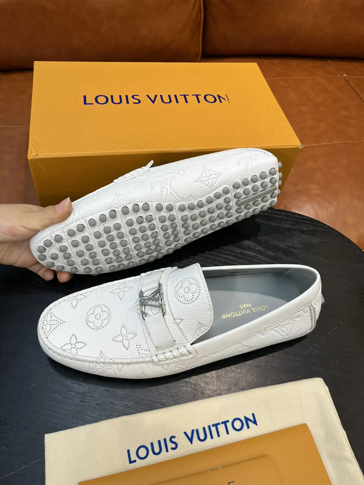 LOUIS VUITTON Мужские мокасины LOUIS VUITTON Мужские мокасины