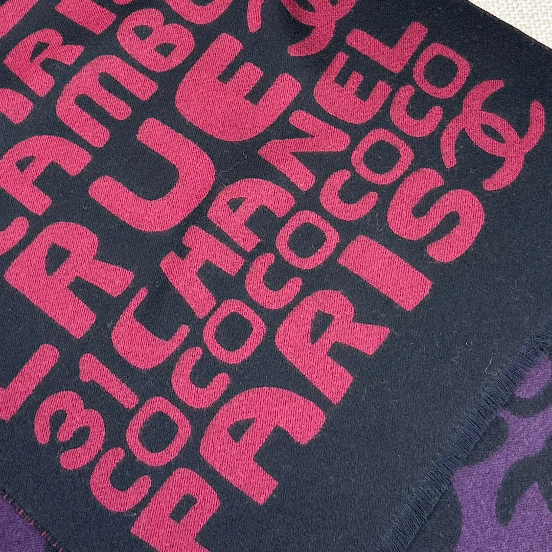 CHANEL Женский шарф из шерсти