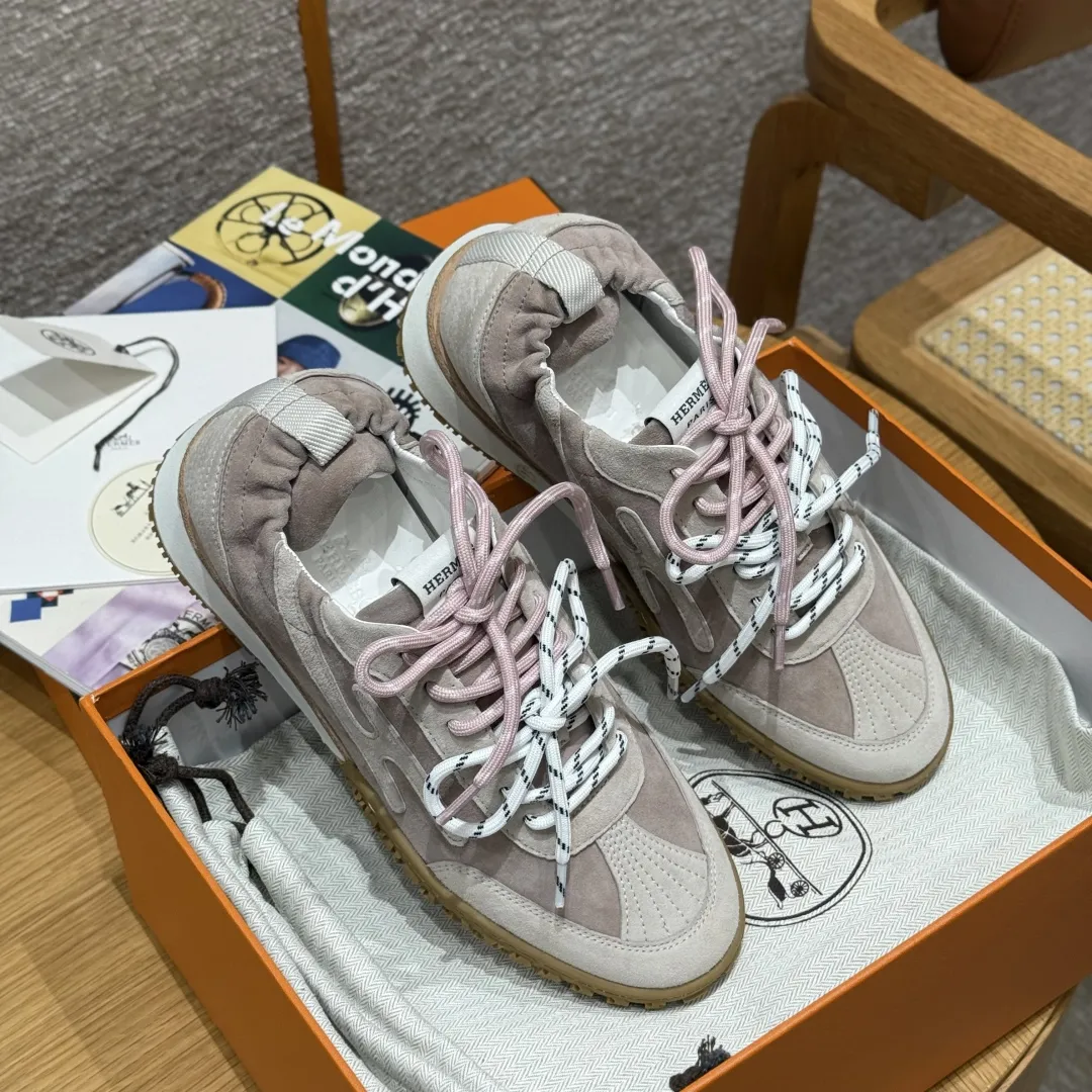 HERMES Женские кроссовки Jet HERMES Женские кроссовки Jet