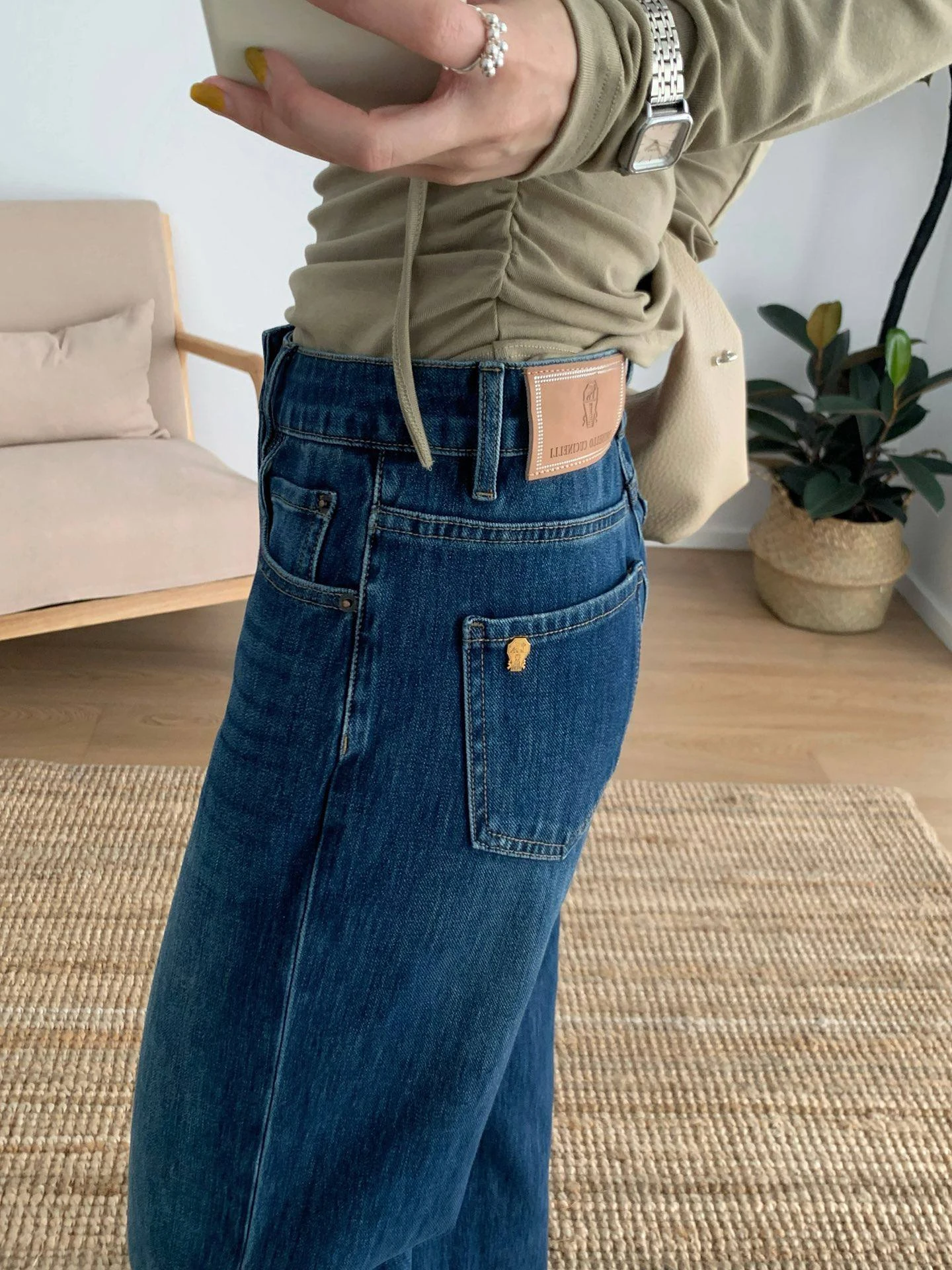 BRUNELLO CUCINELLI Женские джинсы BRUNELLO CUCINELLI Женские джинсы