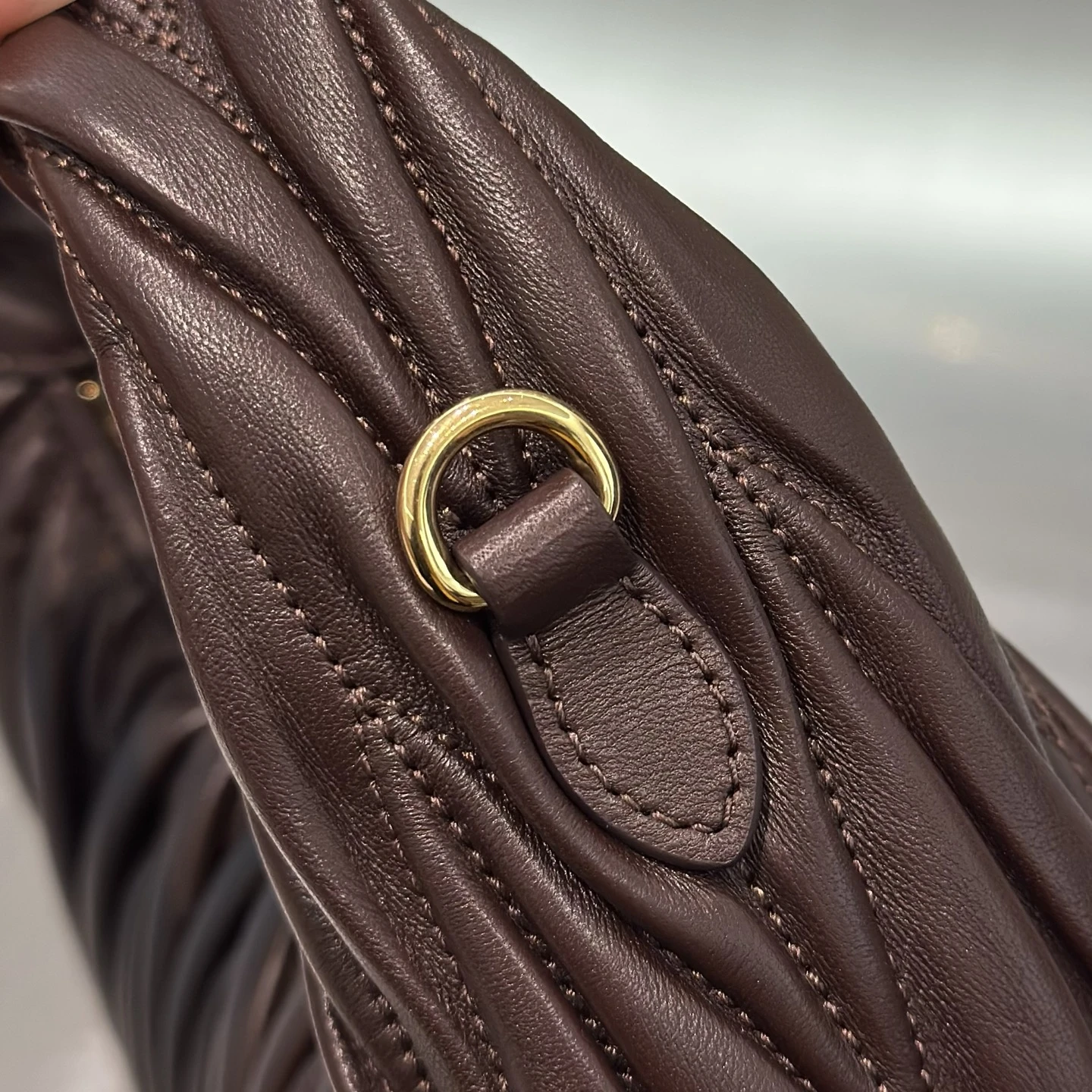 MIU MIU Женская сумка Wander hobo 