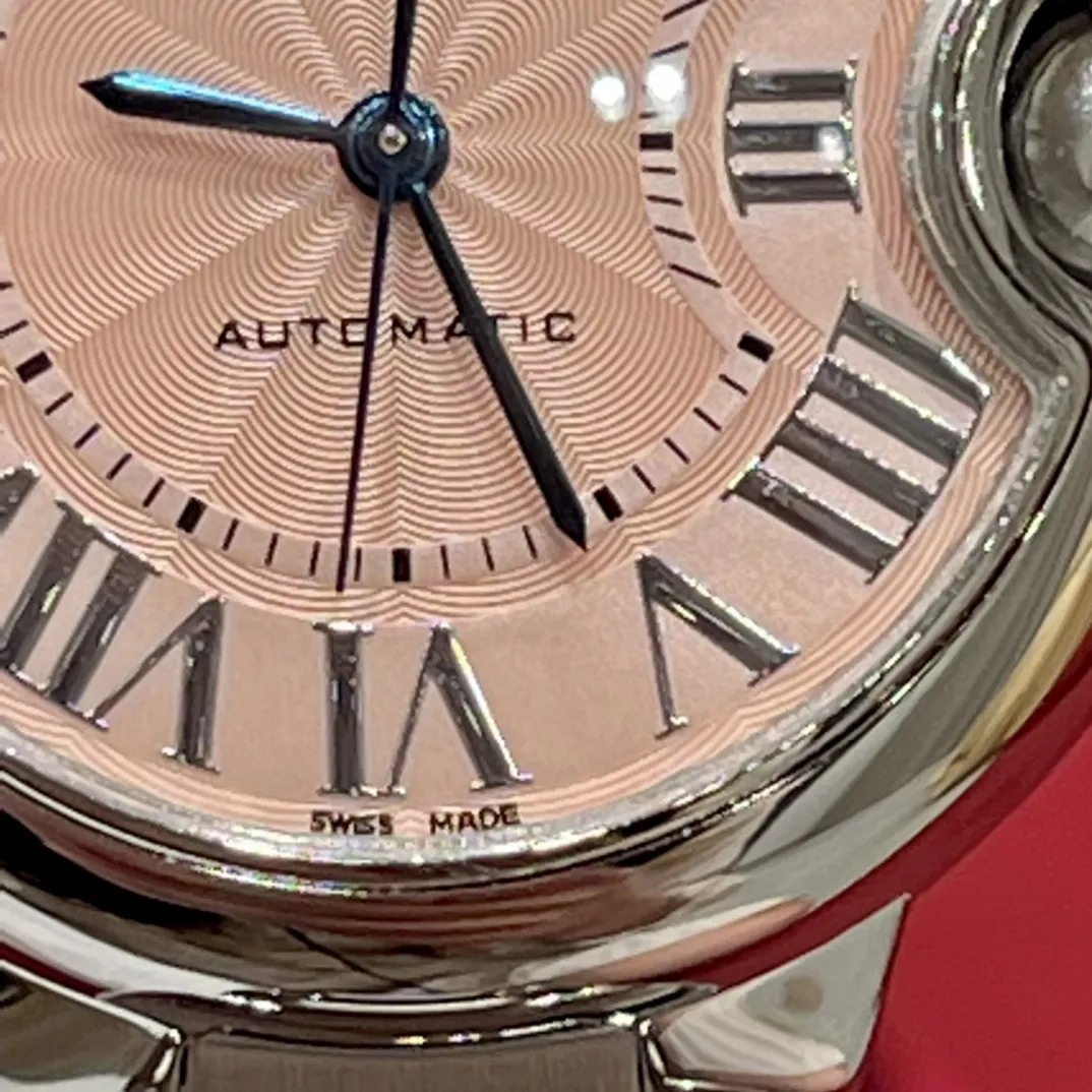 CARTIER Женские часы Ballon Bleu WSBB0046 33 мм CARTIER Женские часы Ballon Bleu WSBB0046 33 мм