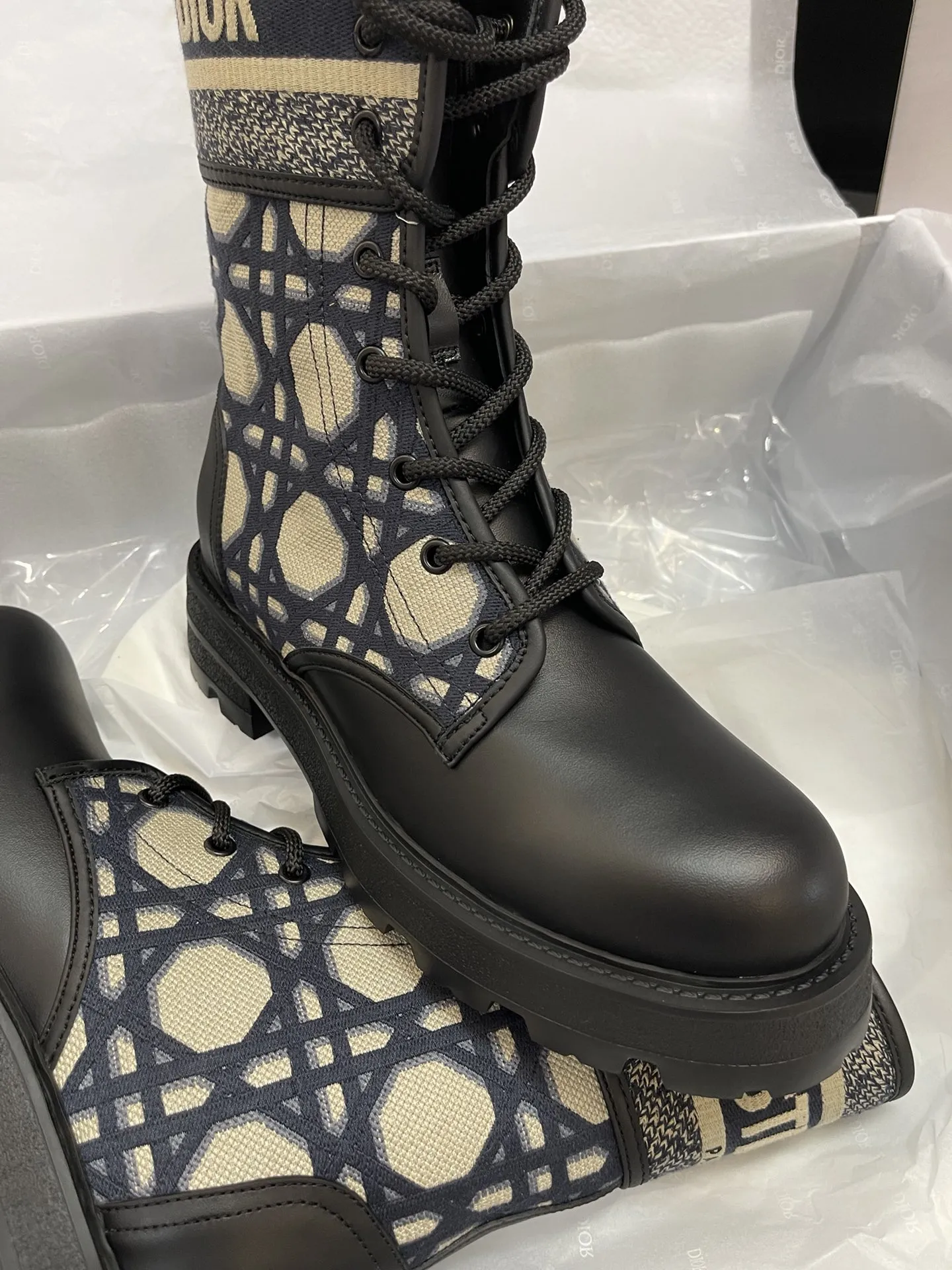 CHRISTIAN DIOR Женские ботинки CHRISTIAN DIOR Женские ботинки